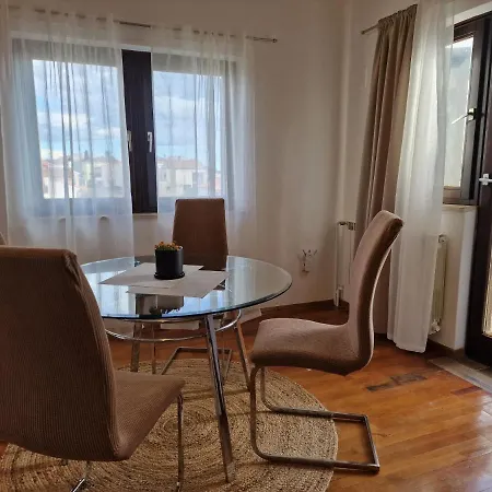 Katarina - New Renovated Apartment *