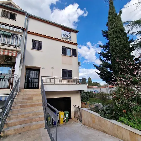Apartment Katarina - New Renovated Rovinj